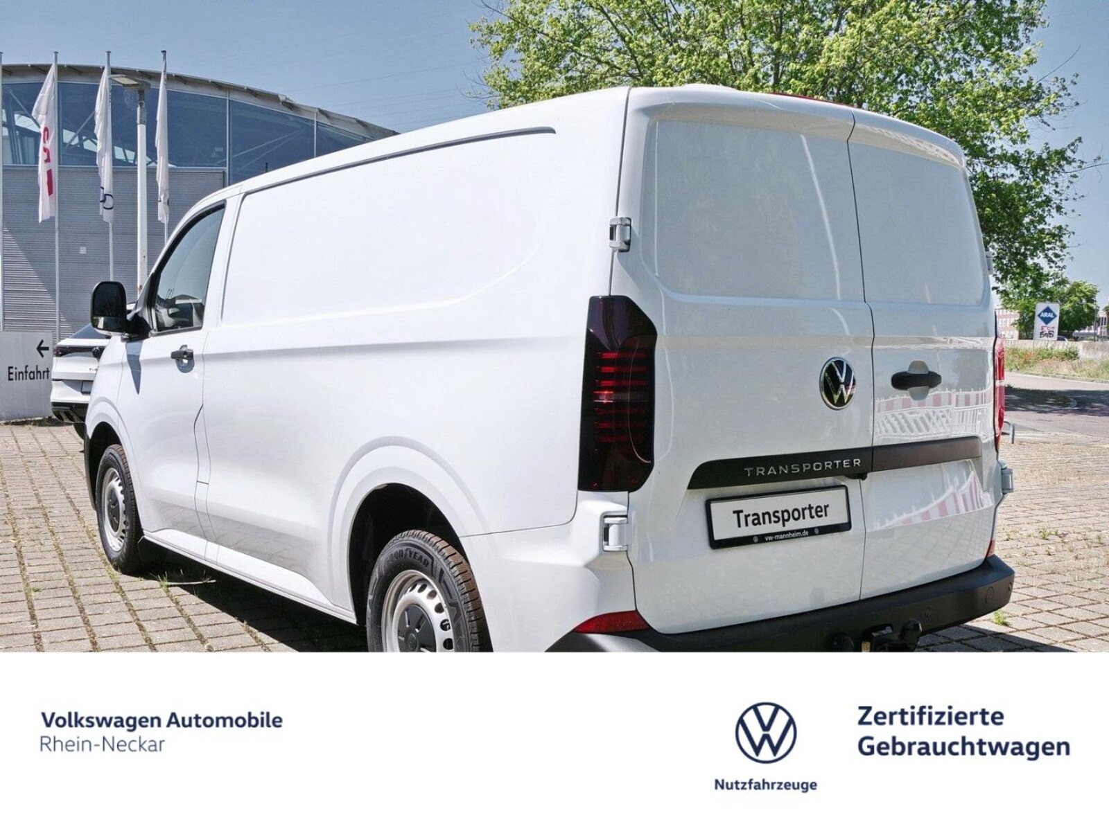 Volkswagen Transporter Kasten kurzer Radstand – Bild 4