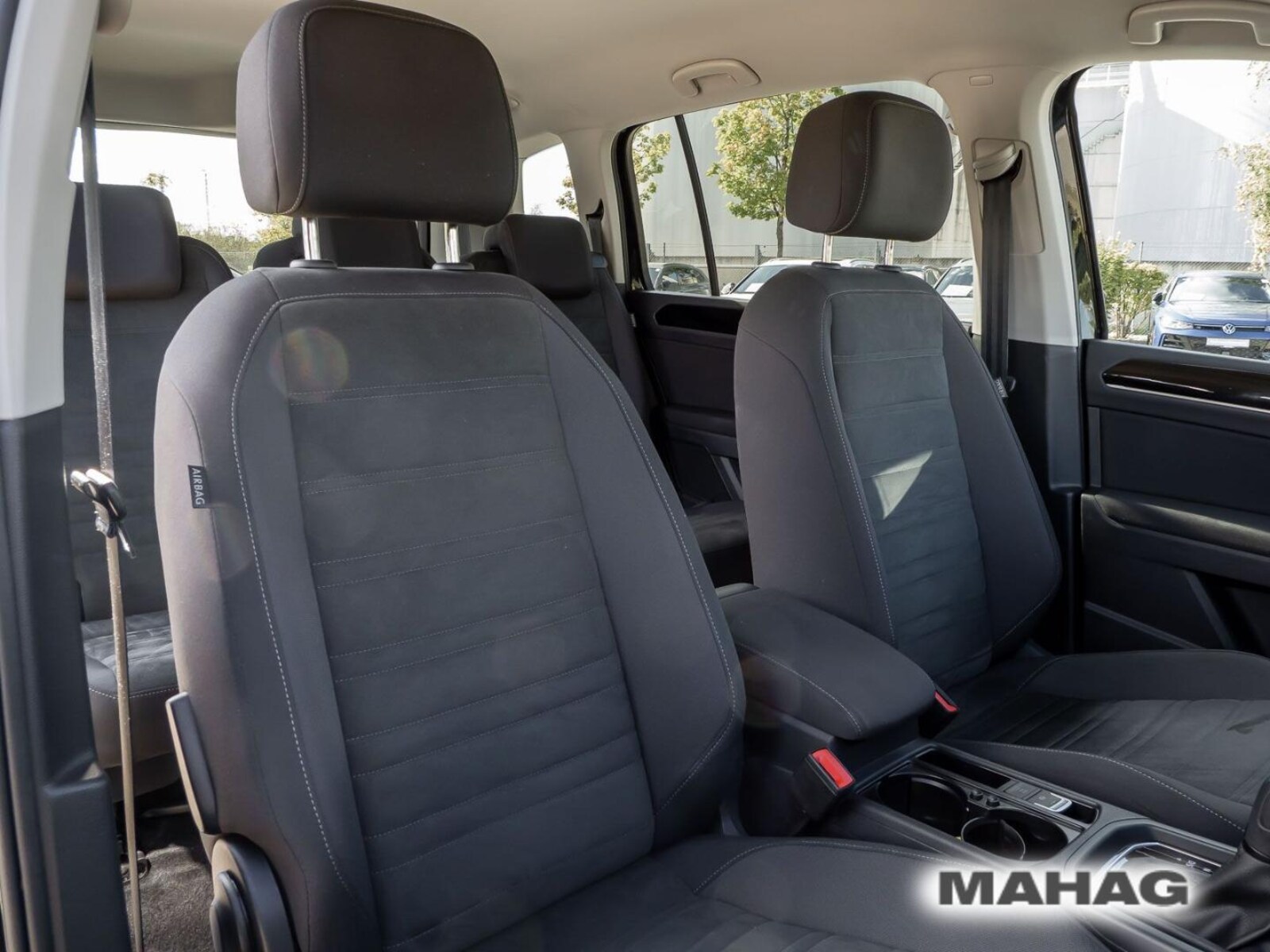 Volkswagen Touran – Bild 14