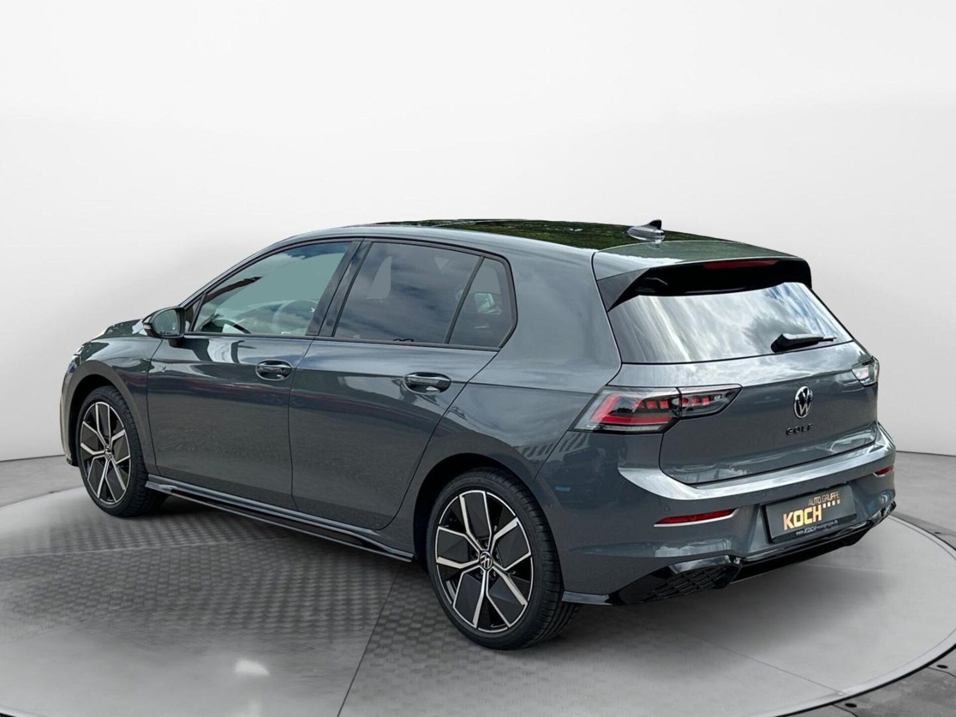 Volkswagen Golf R-Line