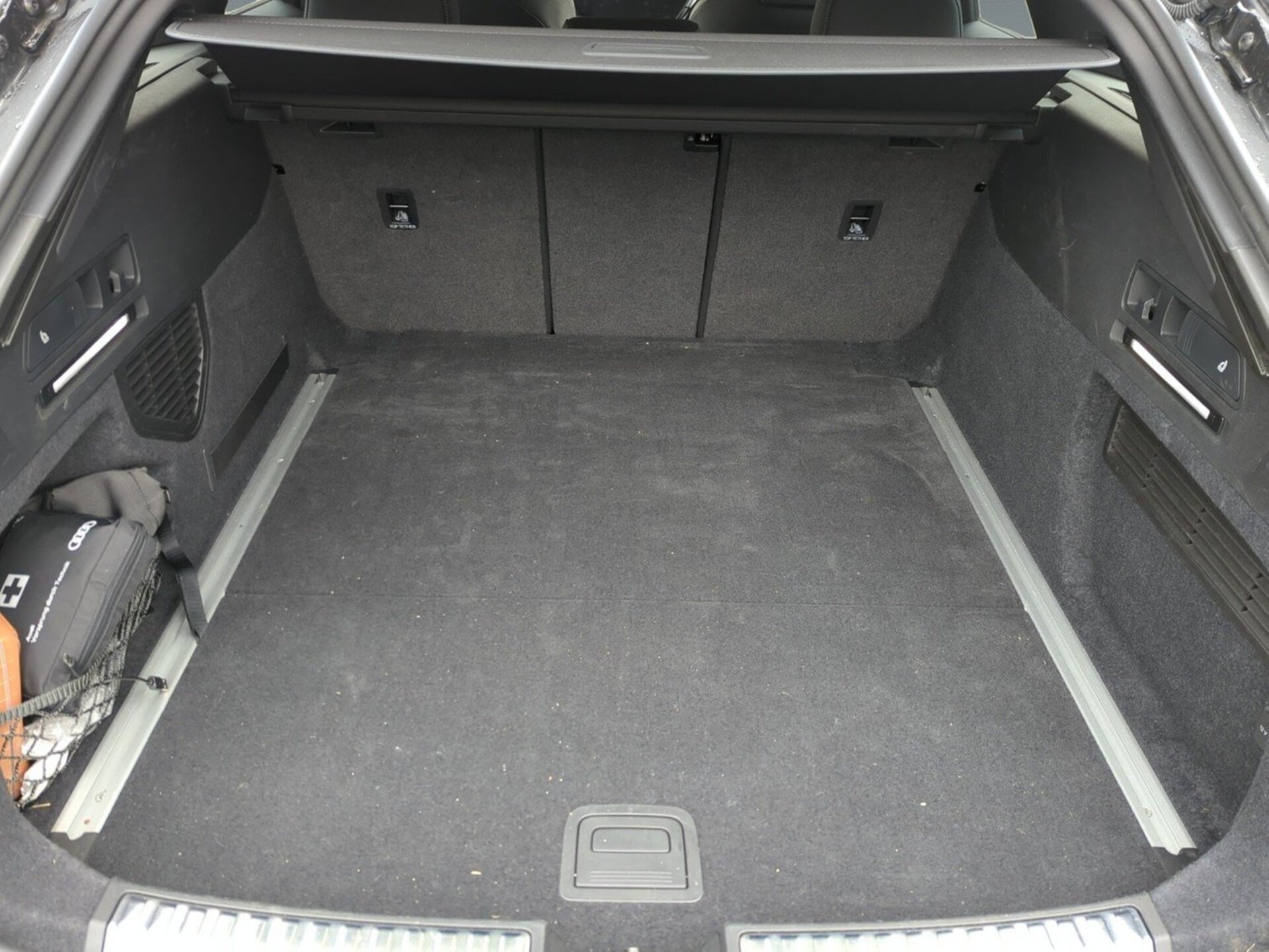 Audi A6 Avant edition one