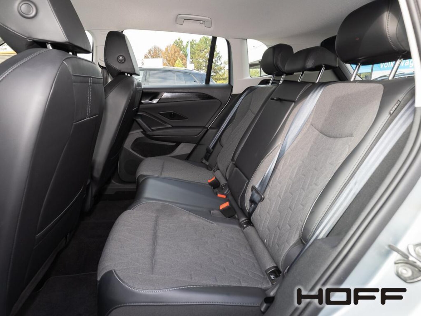 Volkswagen Tiguan – Bild 11