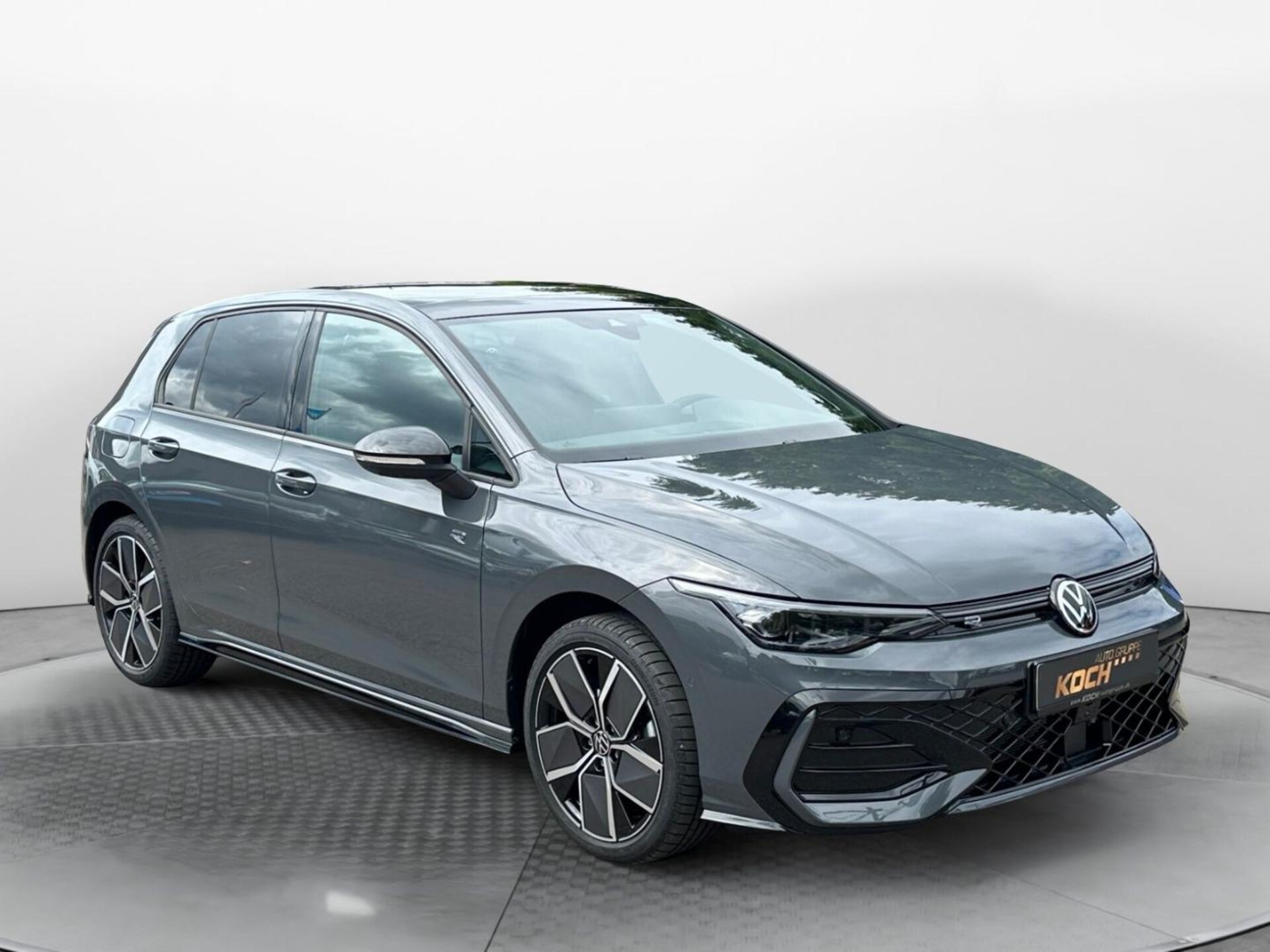 Volkswagen Golf R-Line