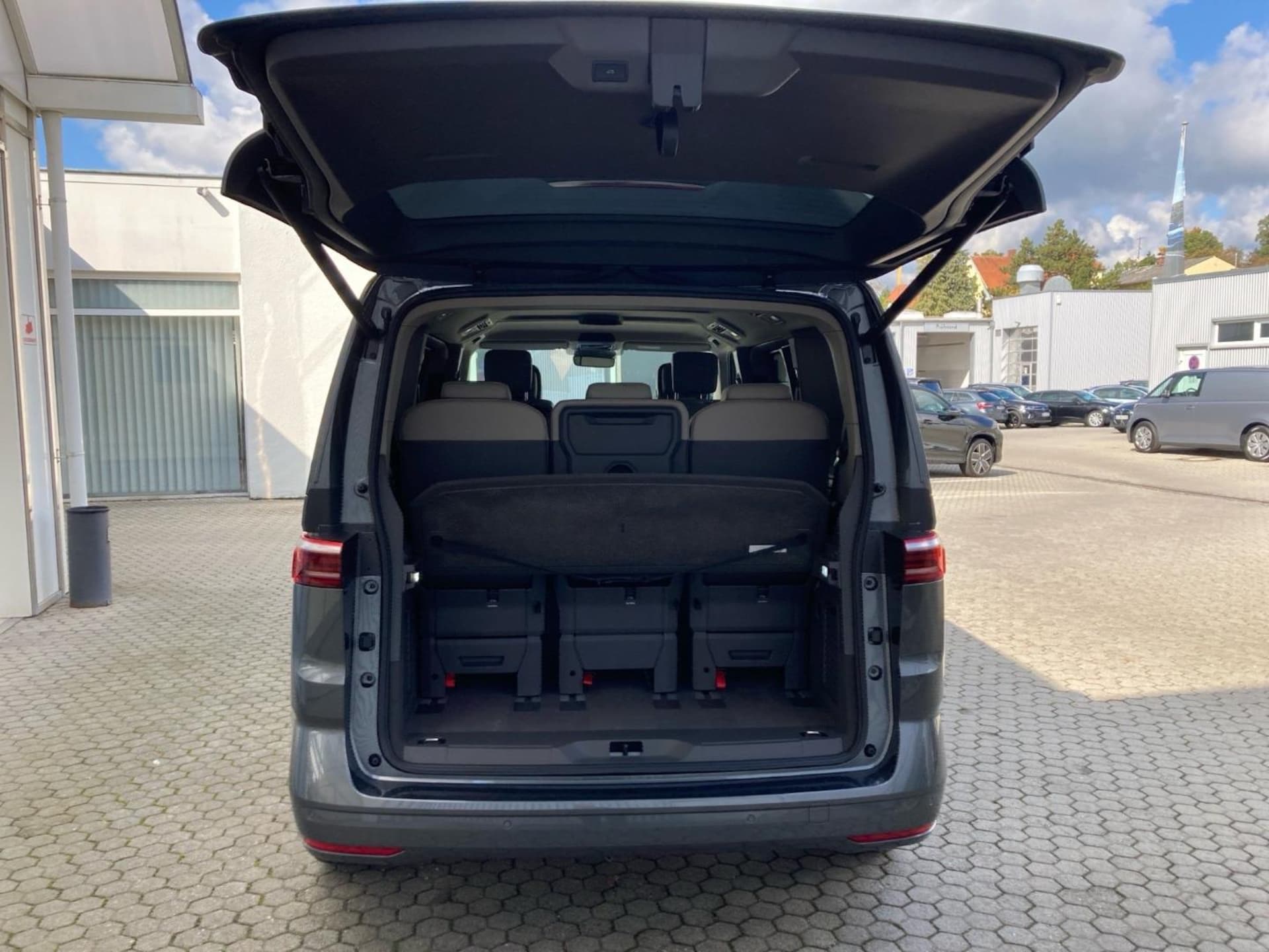 Volkswagen Multivan Life