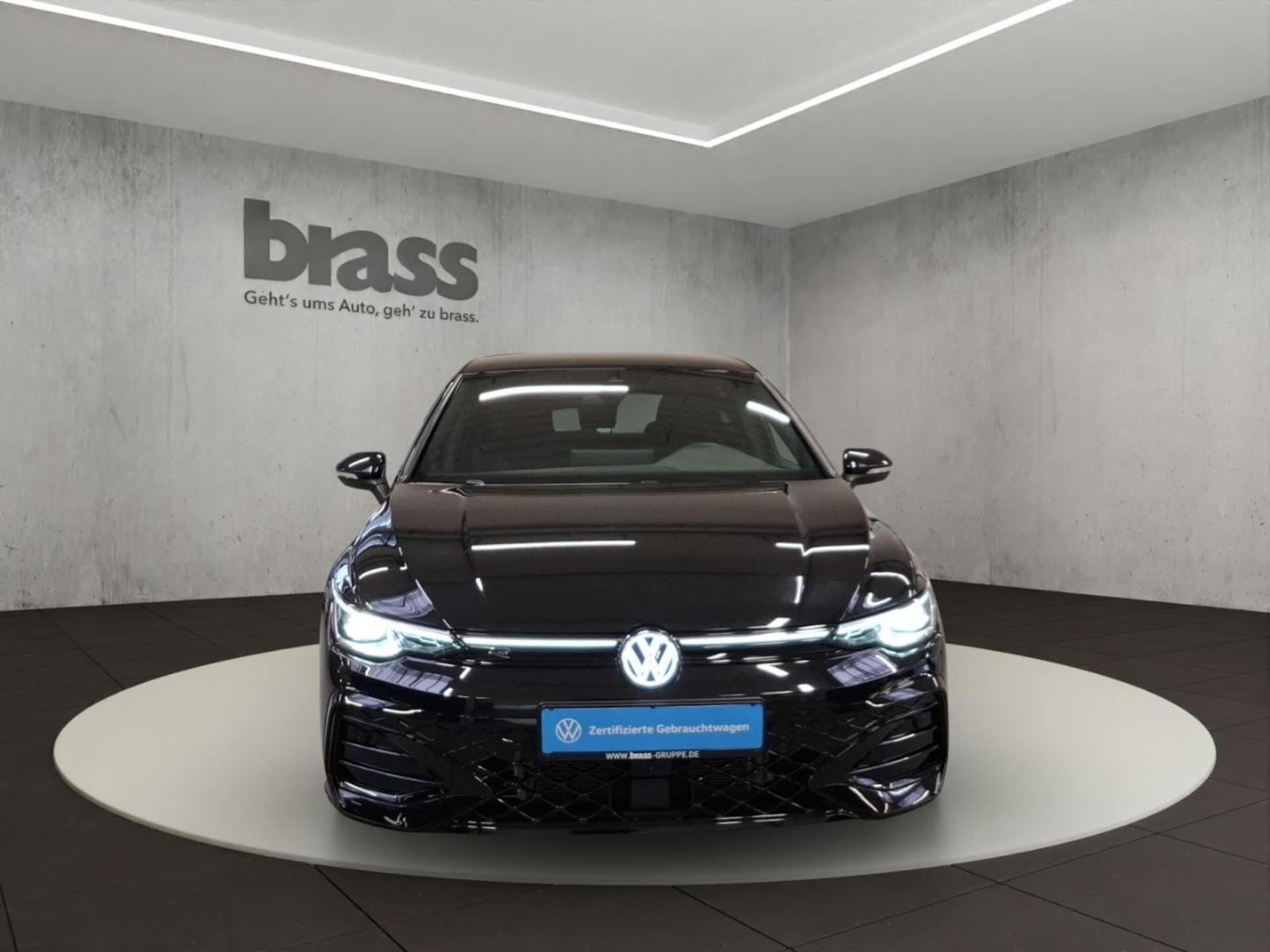 Volkswagen Golf R-Line