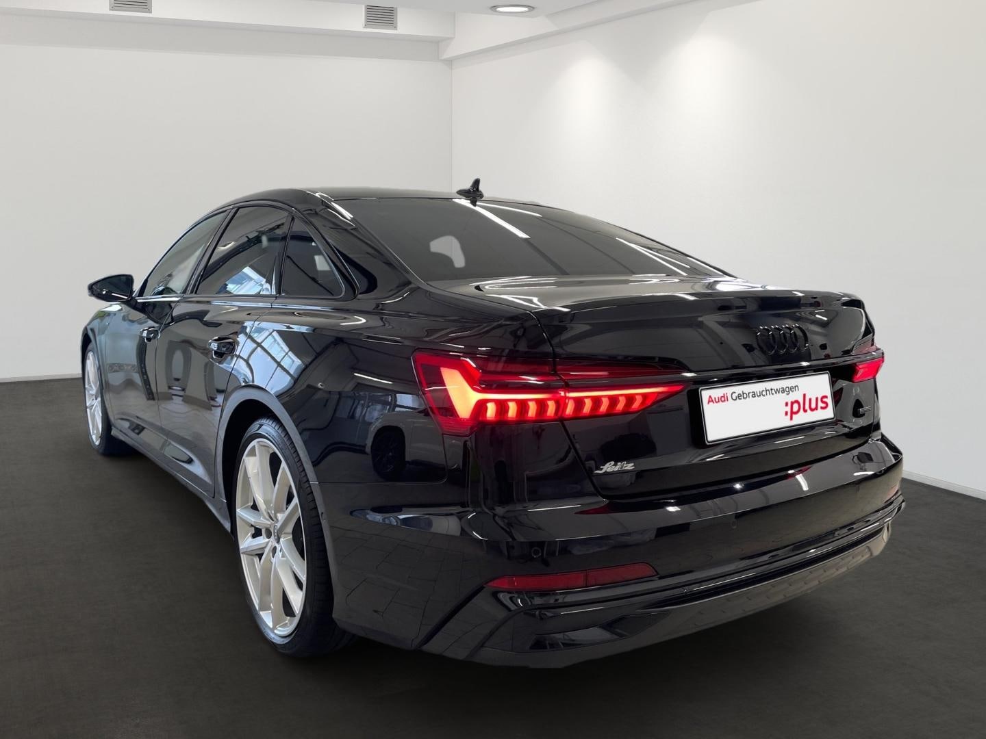 Bild über Audi A6 Limousine S line 40 TDI quattro S tronic - für weitere Informationen kontaktieren Sie den Audi Partner