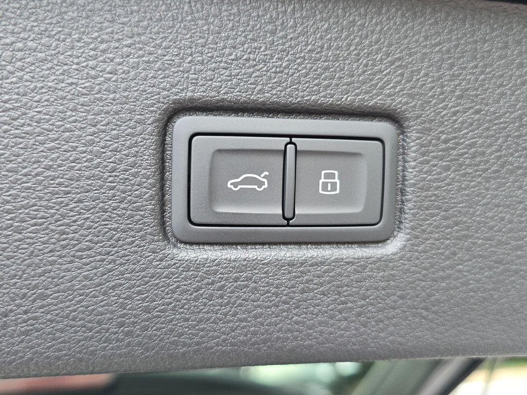 2026 Audi Q7 Premium Plus - Photo 12