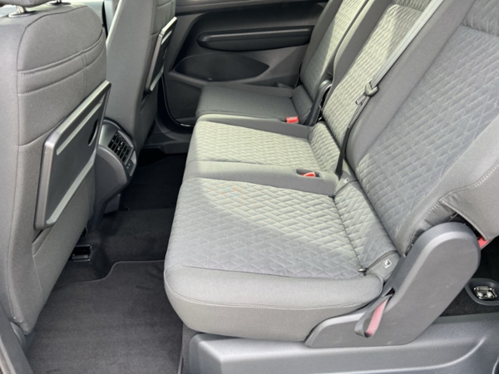 Volkswagen Caddy – Bild 11