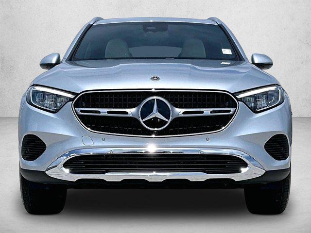 2025 Mercedes-Benz GLC 300
