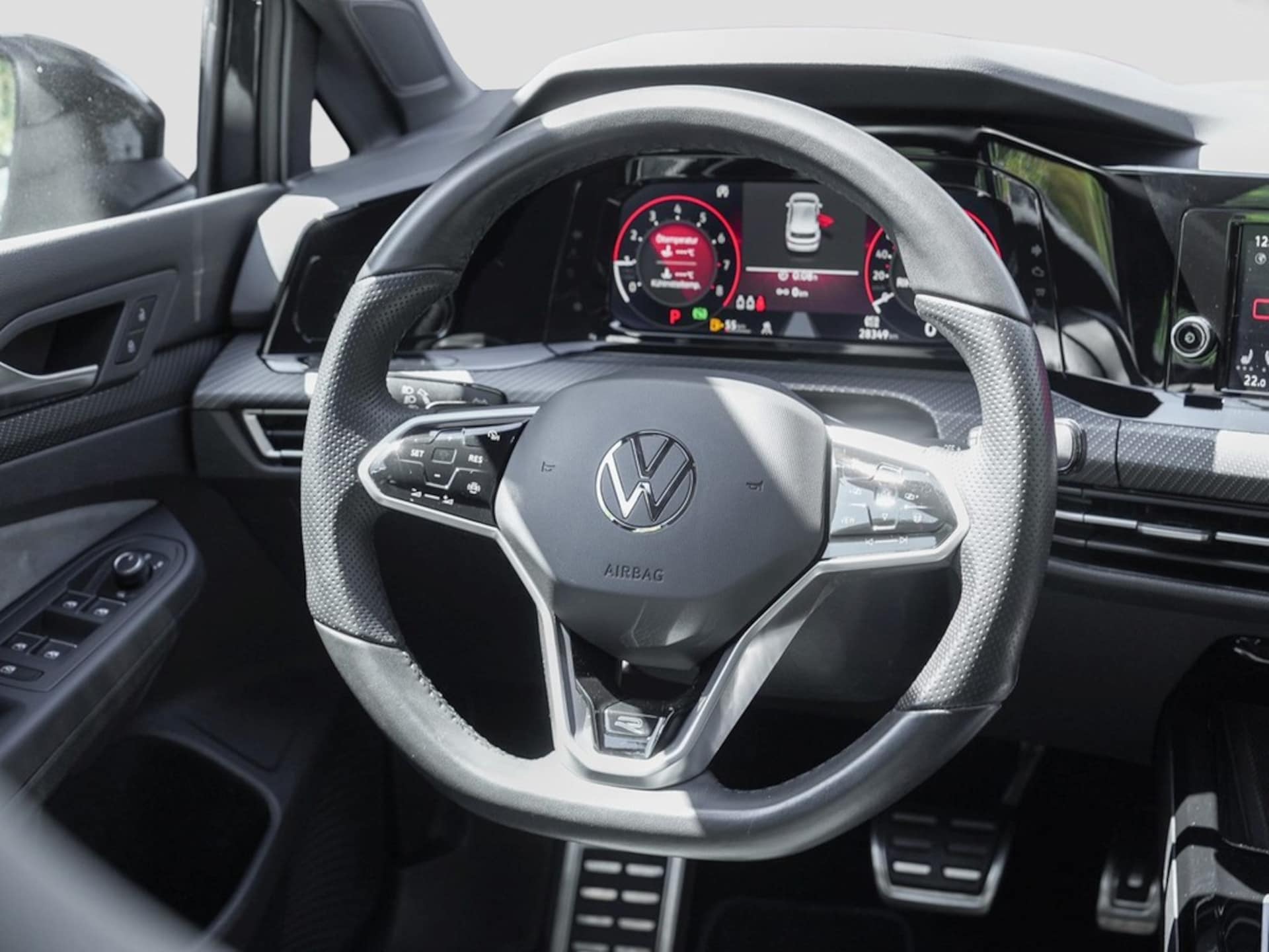 Volkswagen Golf R-Line
