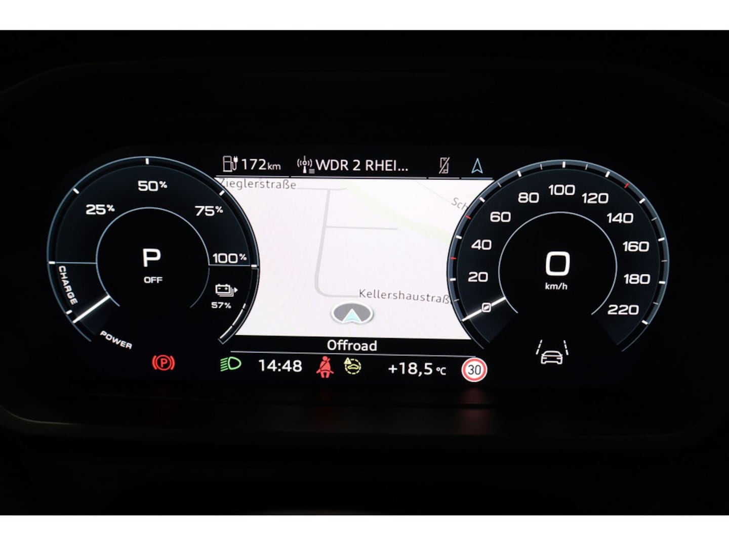 Bild über Audi Q4 e-tron 35 e-tron - für weitere Informationen kontaktieren Sie den Audi Partner