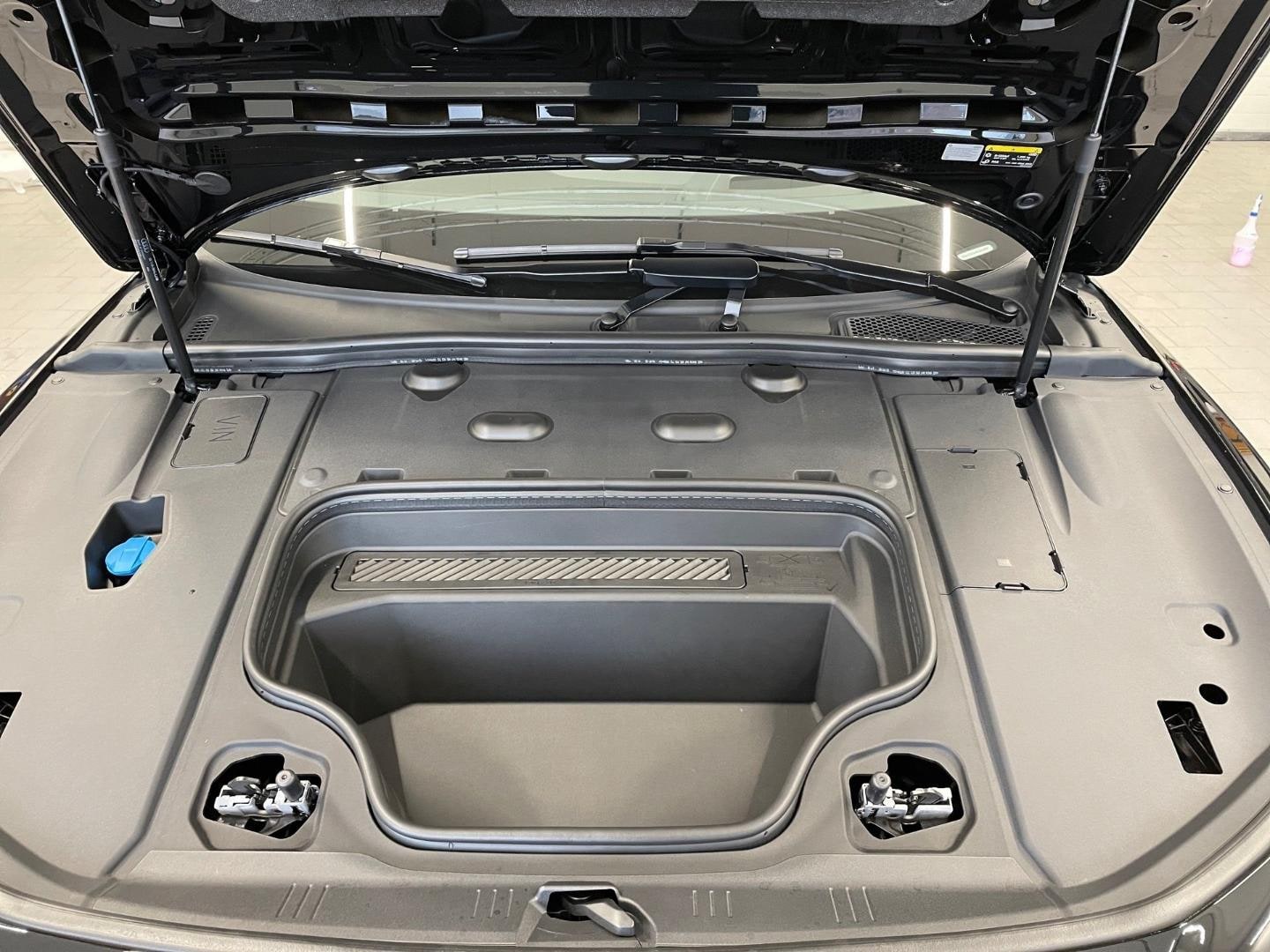 Bild über Audi A6 Sportback e-tron e-tron quattro - für weitere Informationen kontaktieren Sie den Audi Partner