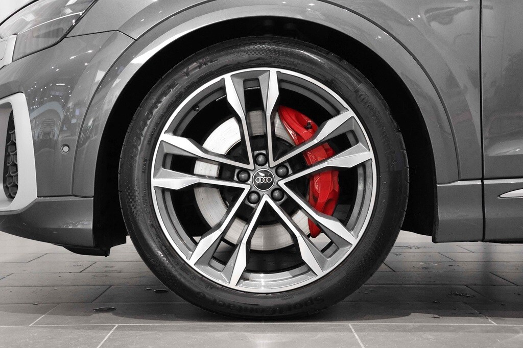 Bild som visar Audi SQ8 SQ8 SUV TFSI 507 hk tiptronic - för mer information kontakta din Audi Partner