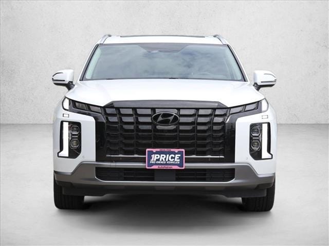 2024 Hyundai Palisade Limited - Photo 2