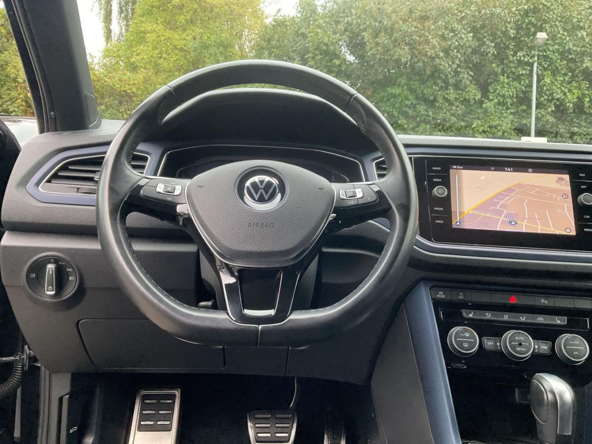 Volkswagen T-Roc United