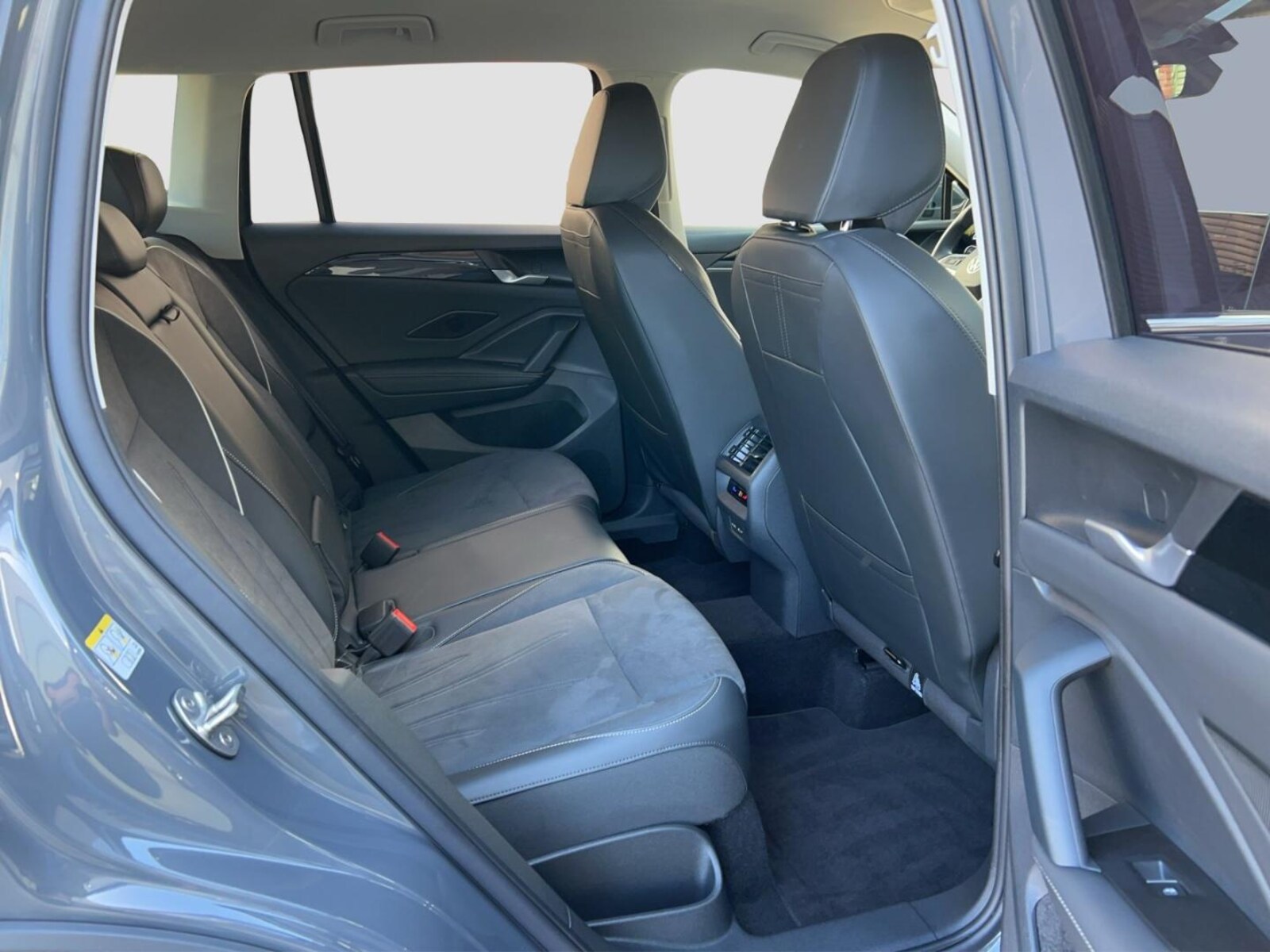 Volkswagen Tiguan – Bild 23