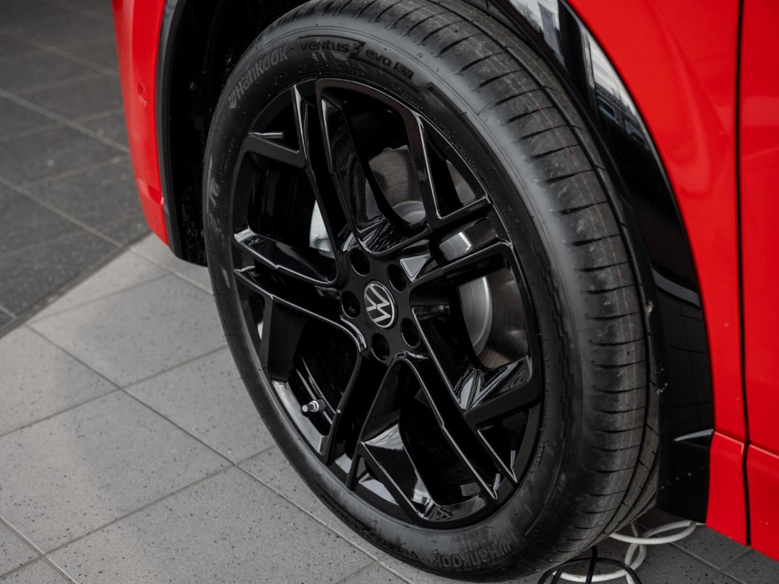 Volkswagen Tiguan – Bild 6