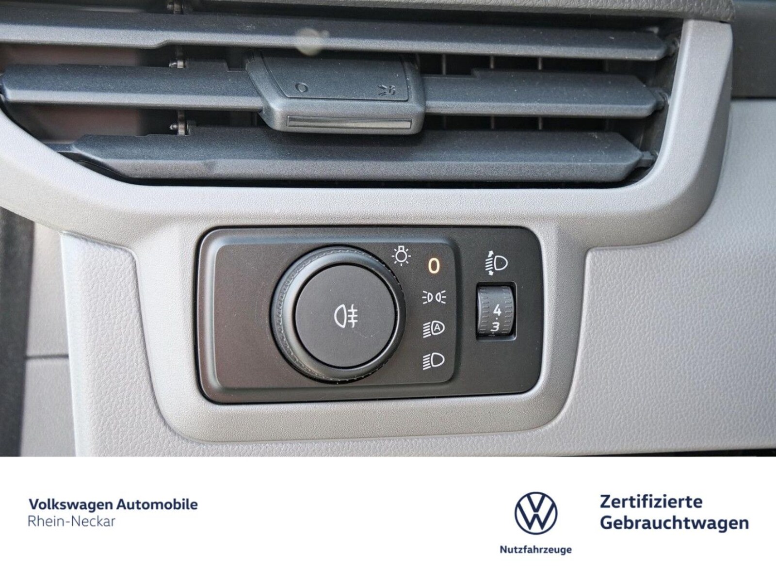 Volkswagen Transporter Kasten kurzer Radstand – Bild 19