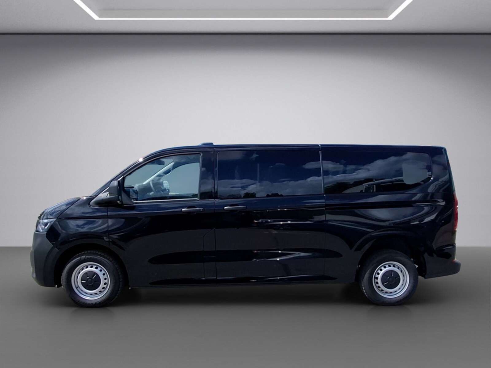 Volkswagen Transporter Kombi langer Radstand – Bild 3