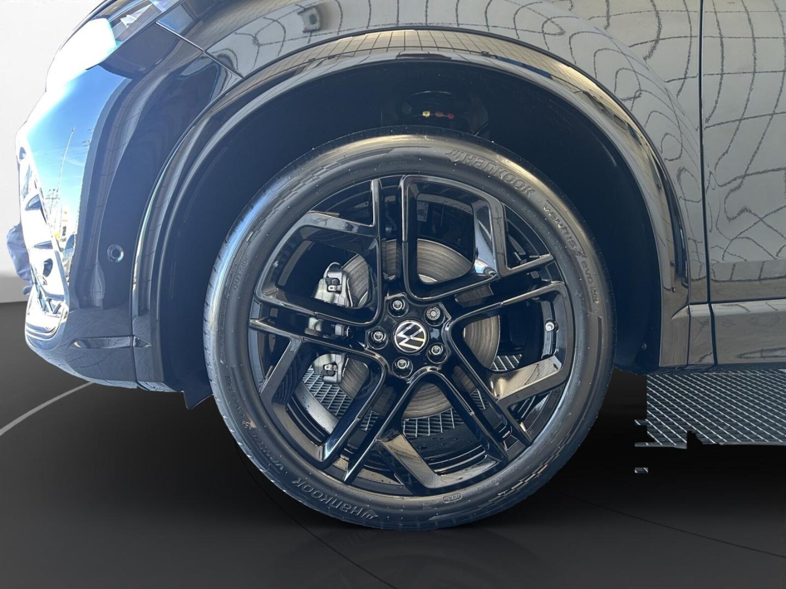 Volkswagen Tiguan – Bild 16