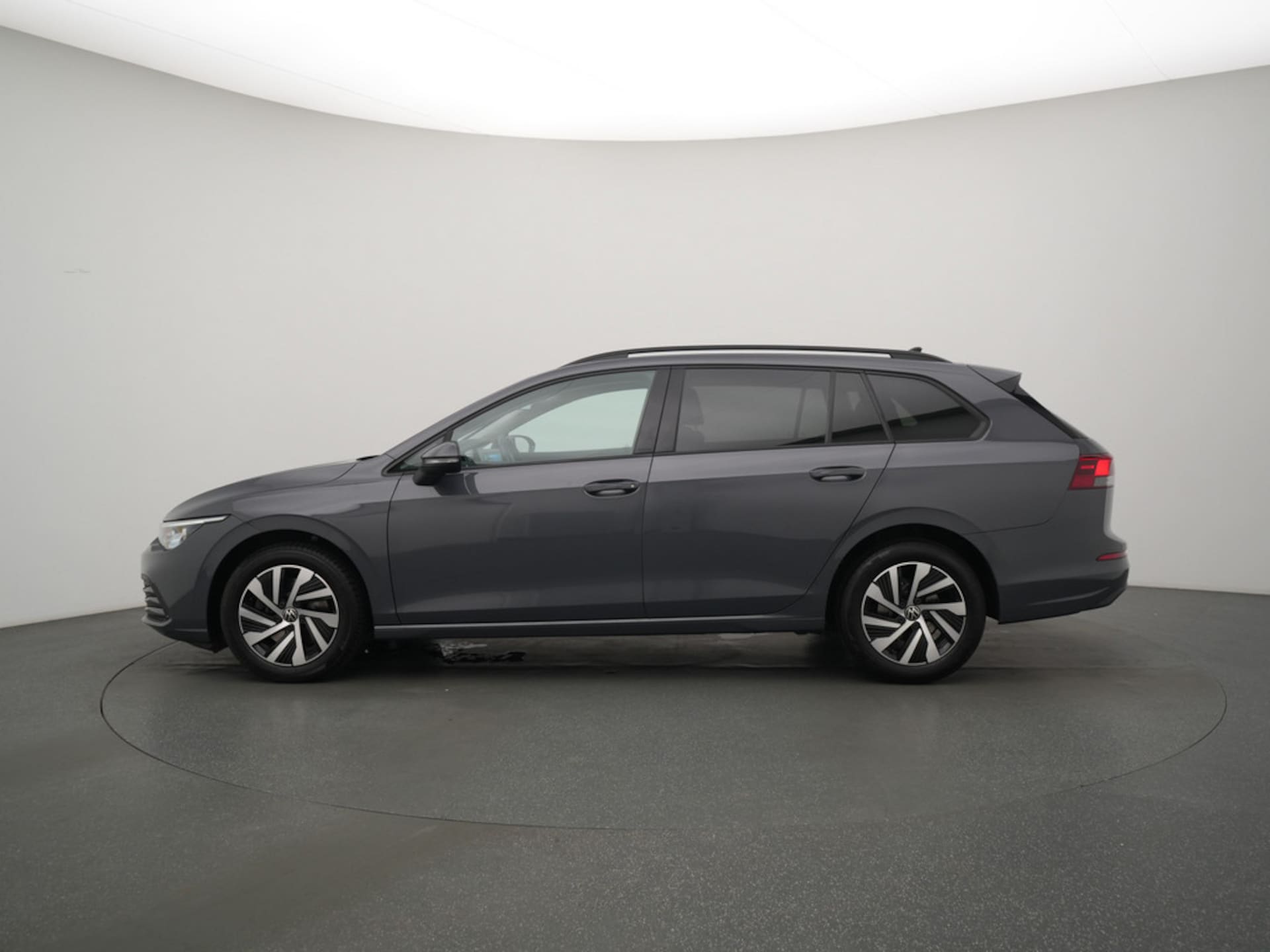 Volkswagen Golf Variant Life