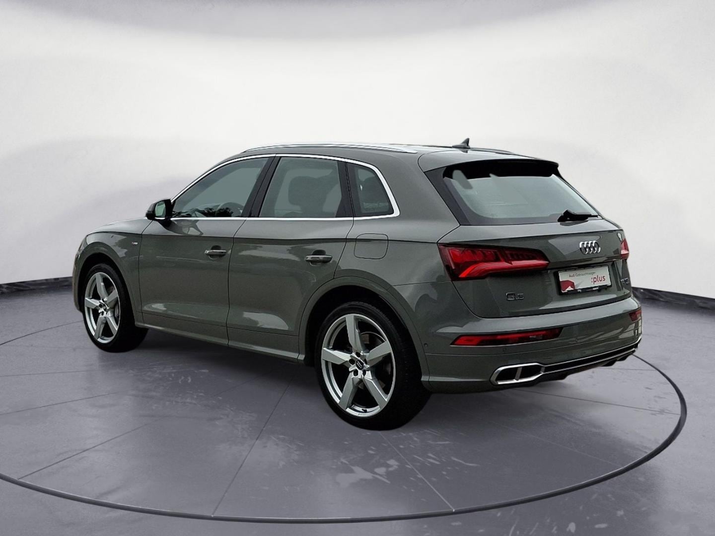 Image about Audi Q5 TFSI e 55 TFSI e quattro S tronic