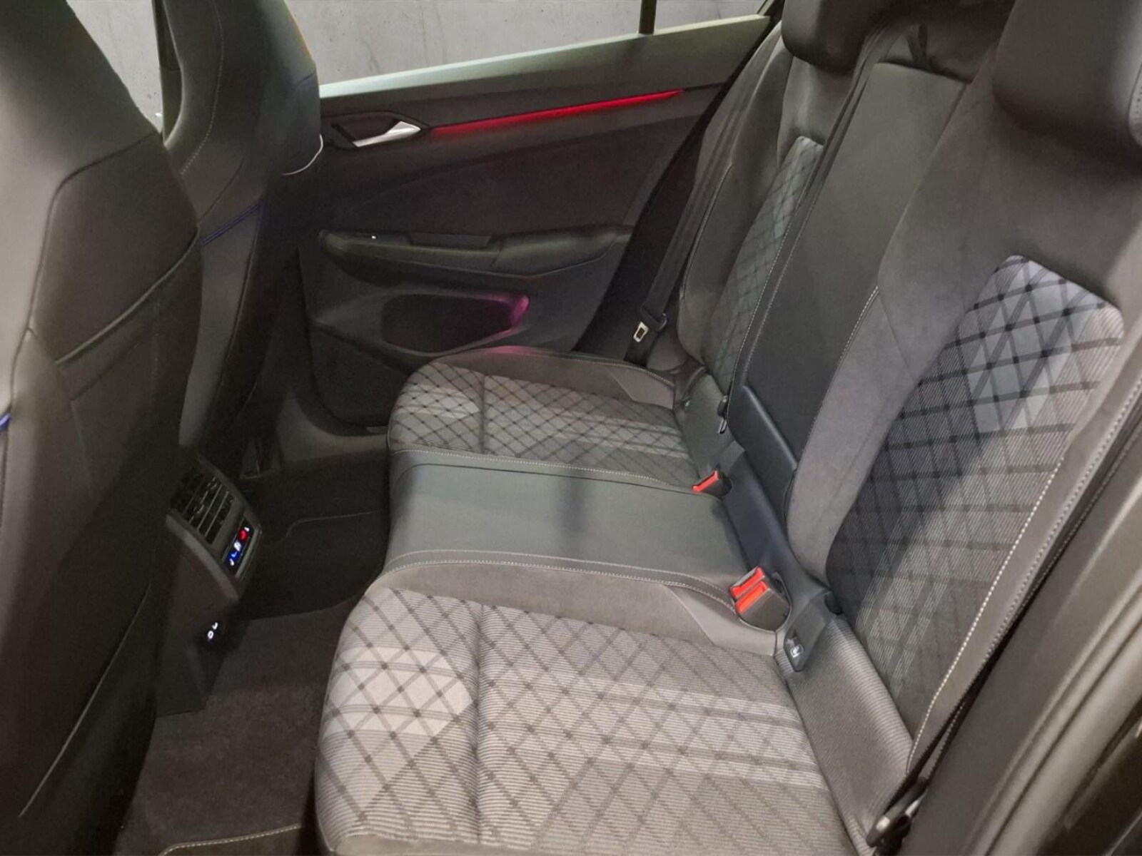 Volkswagen Golf – Bild 14