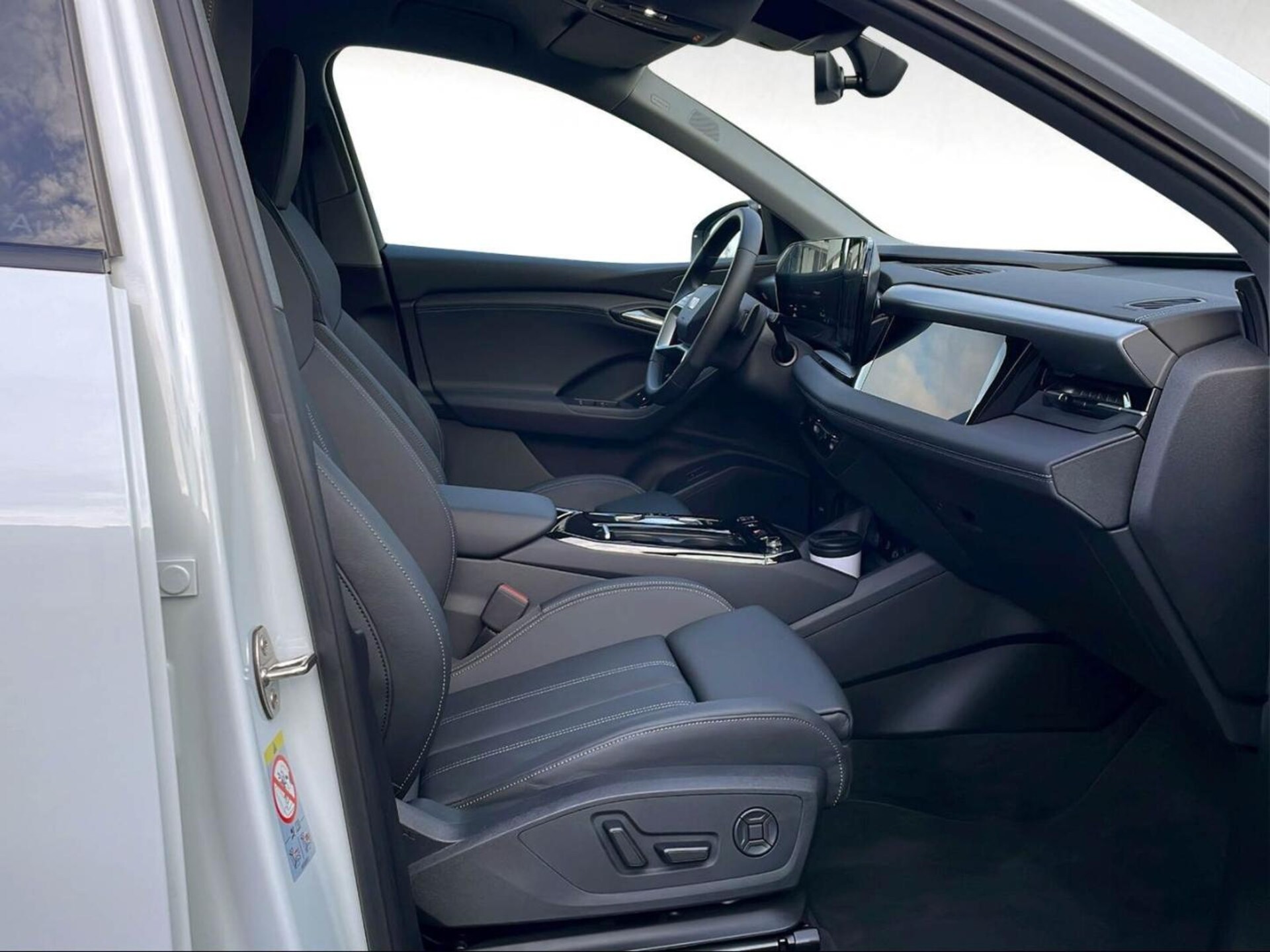 Audi Q6 SUV e-tron