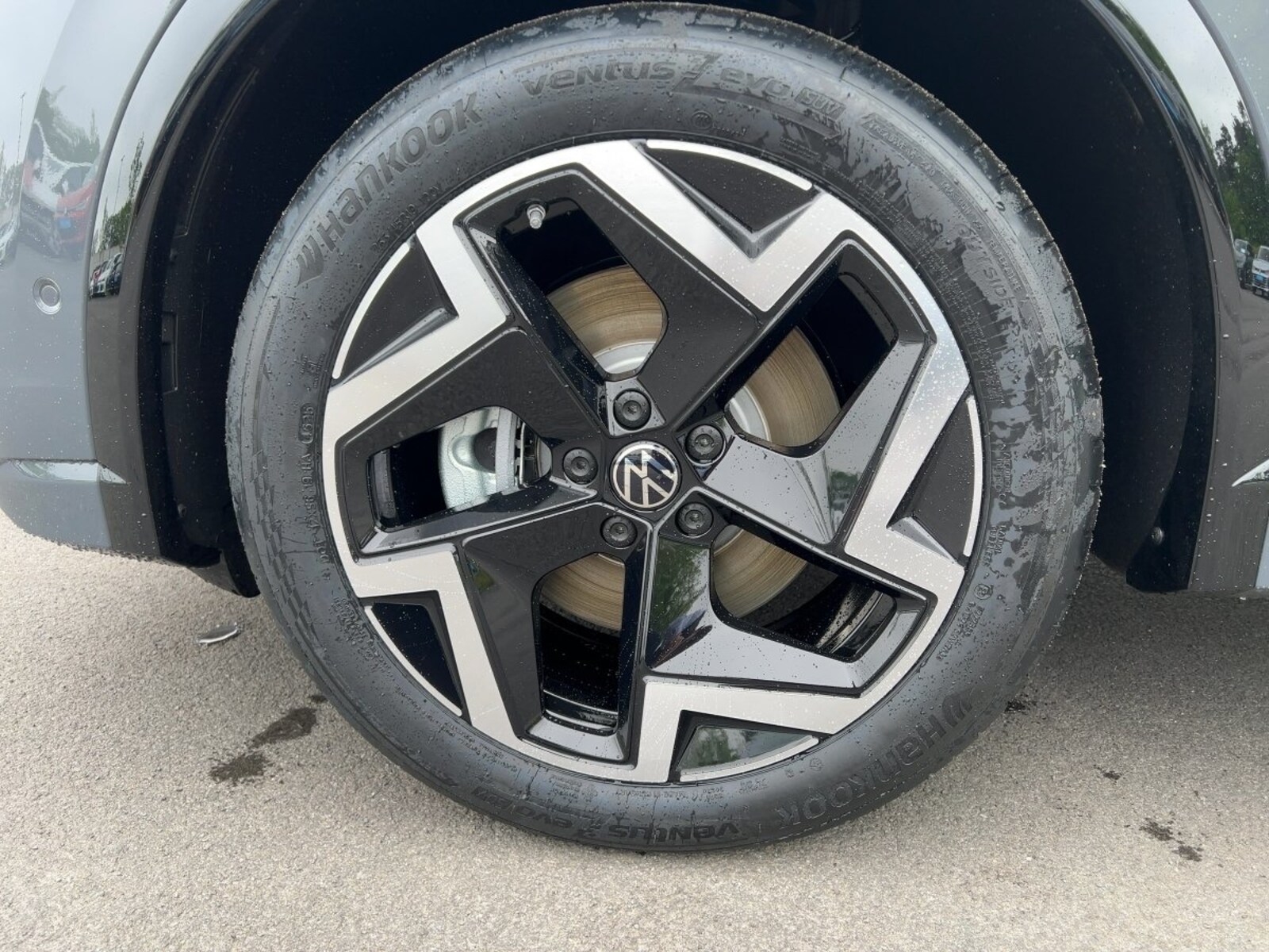 Volkswagen Tiguan – Bild 8