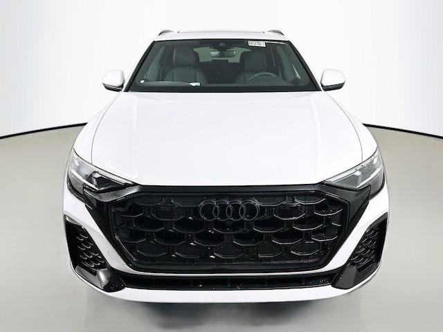 2026 Audi Q8