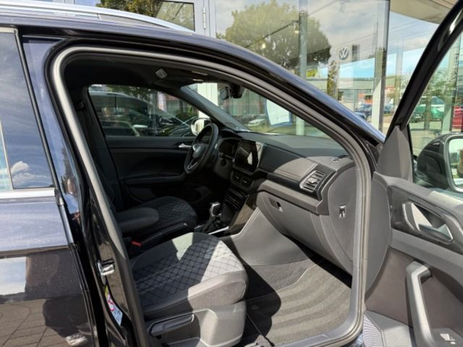 Volkswagen T-Cross – Bild 17