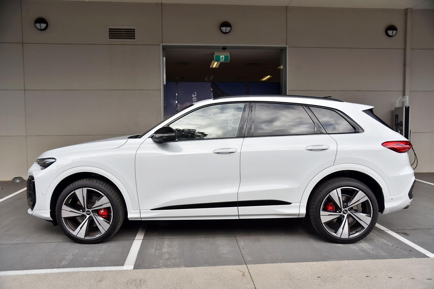 Image about Audi SQ5 SUV TFSI 270 kW