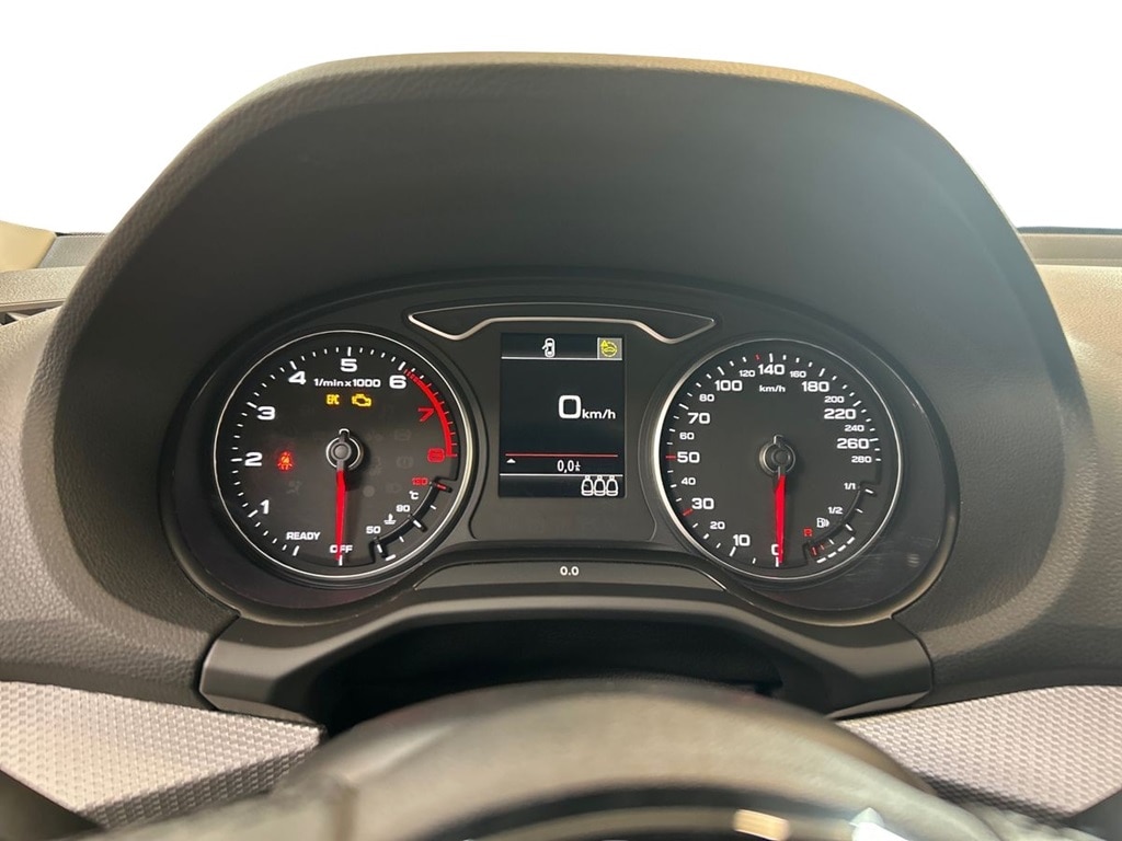Image about Audi Q2 Q2 35 TFSI Proline advanced 150 hk 6-växlad