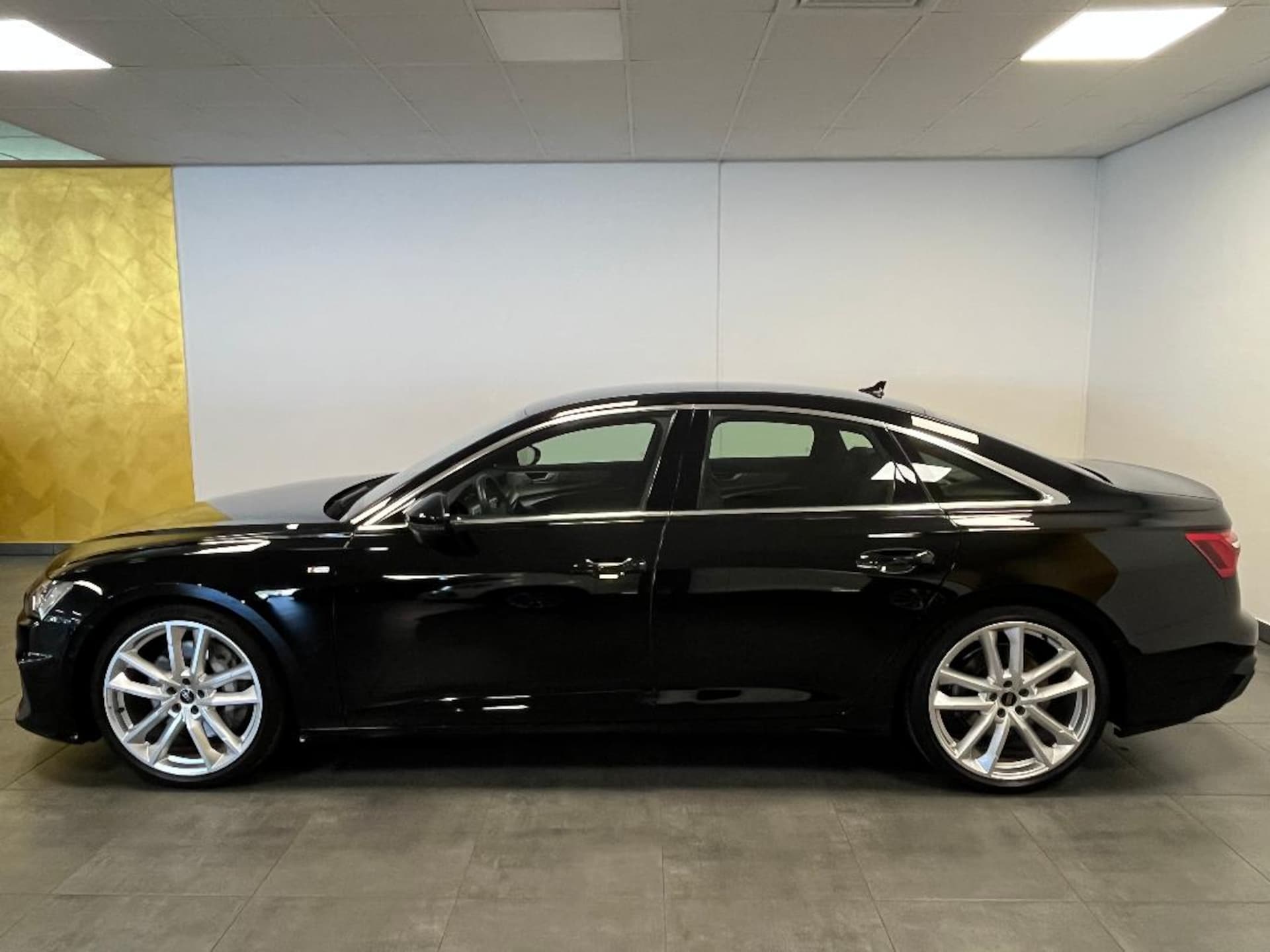 Audi A6 Limousine S line