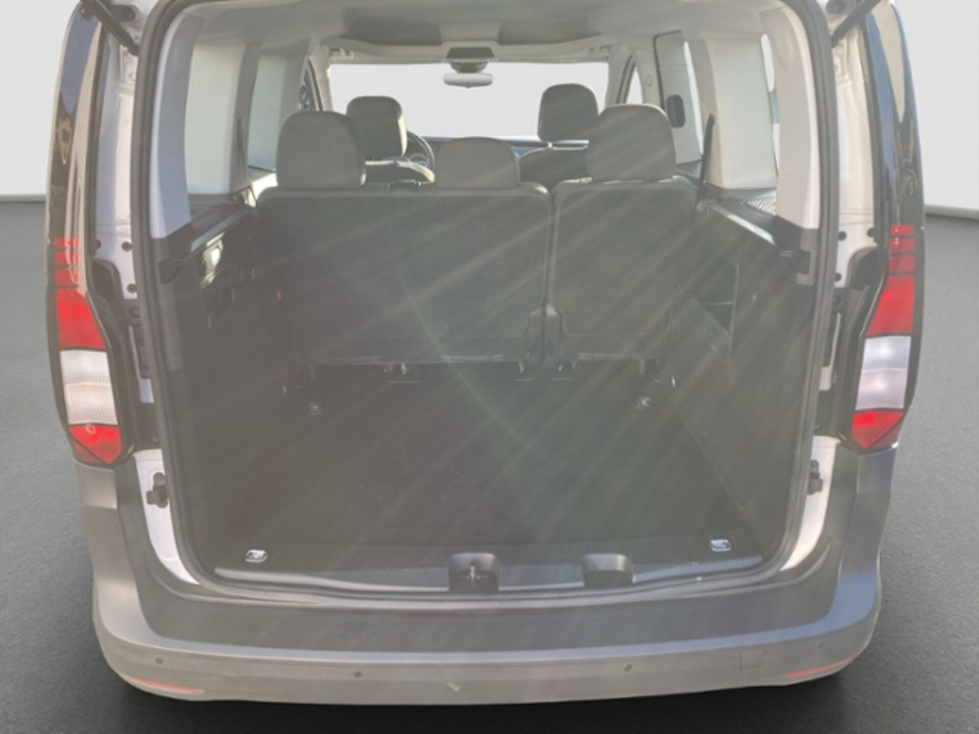 Volkswagen Caddy Kombi Basis-Modell
