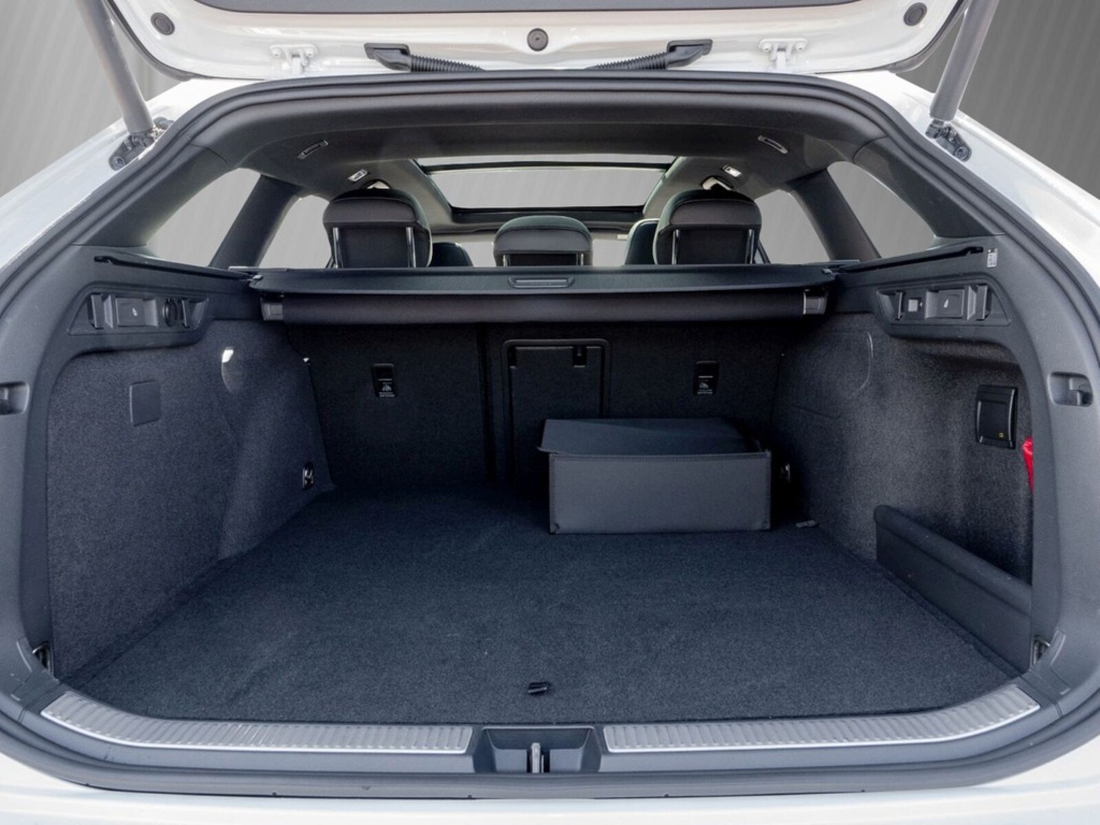 Volkswagen Passat – Bild 7