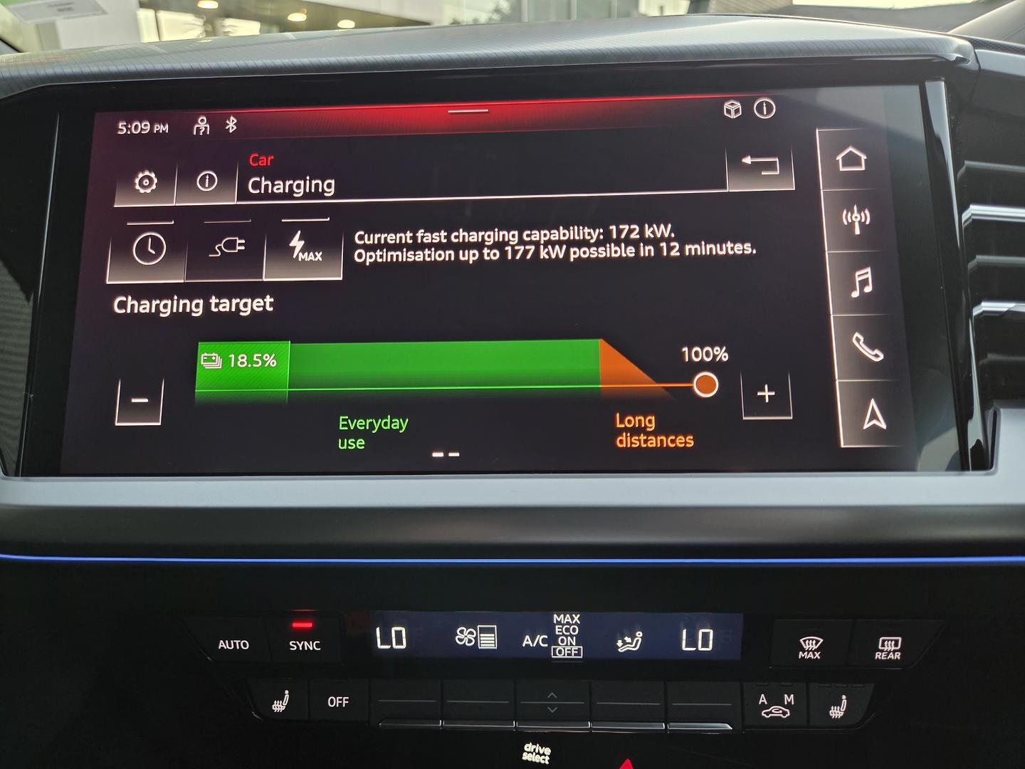 Image about Audi Q4 e-tron e-tron