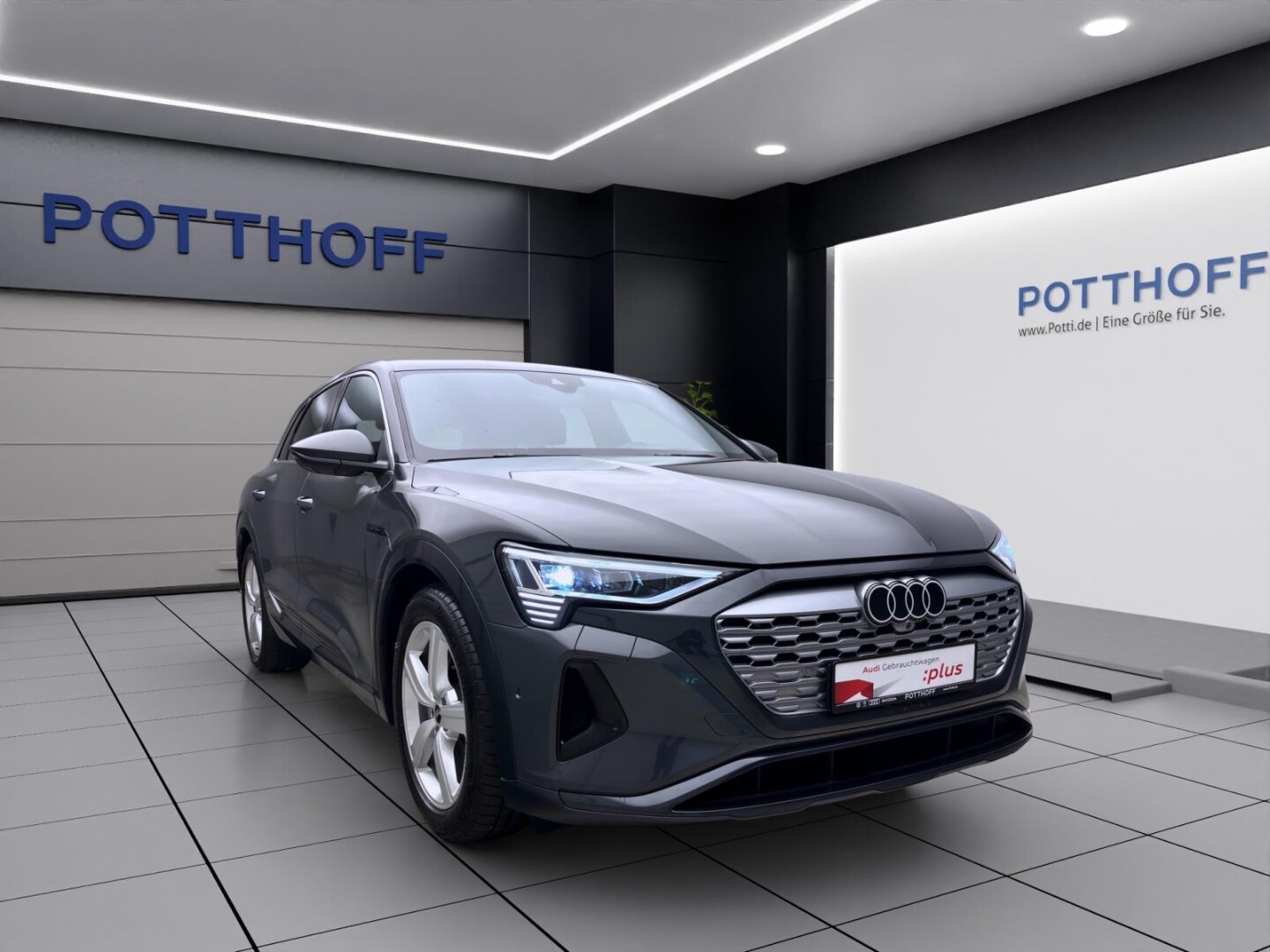 Image about Audi Q8 e-tron advanced 55 e-tron quattro