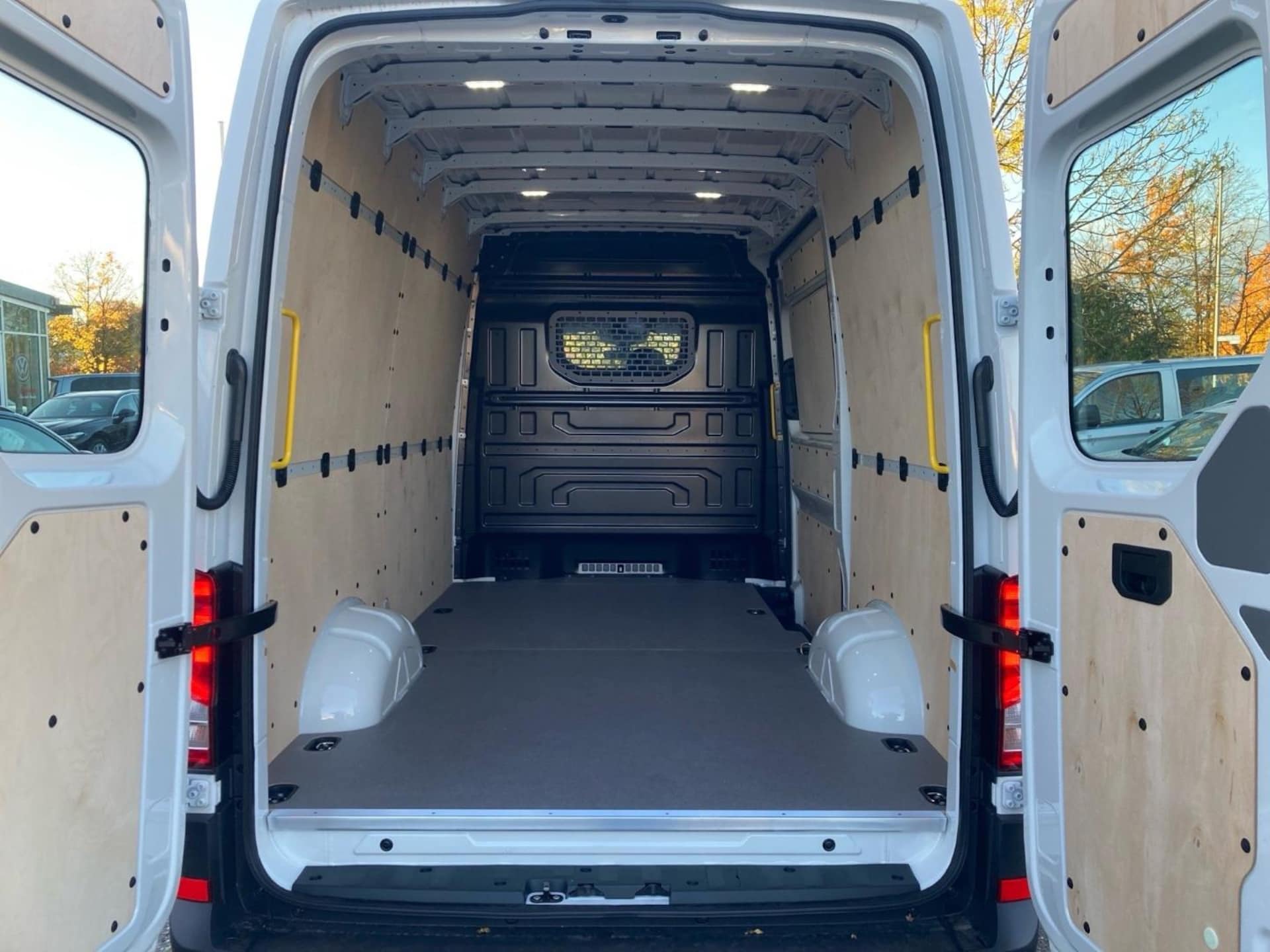 Volkswagen Crafter Kasten mittlerer Radstand