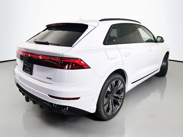 2026 Audi Q8 Premium Plus - Photo 7