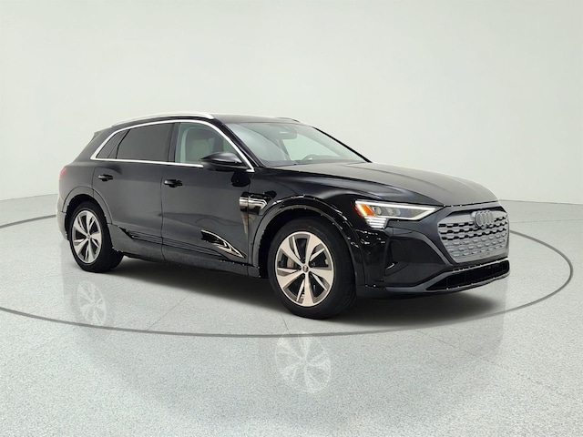 2024 Audi Q8 e-tron