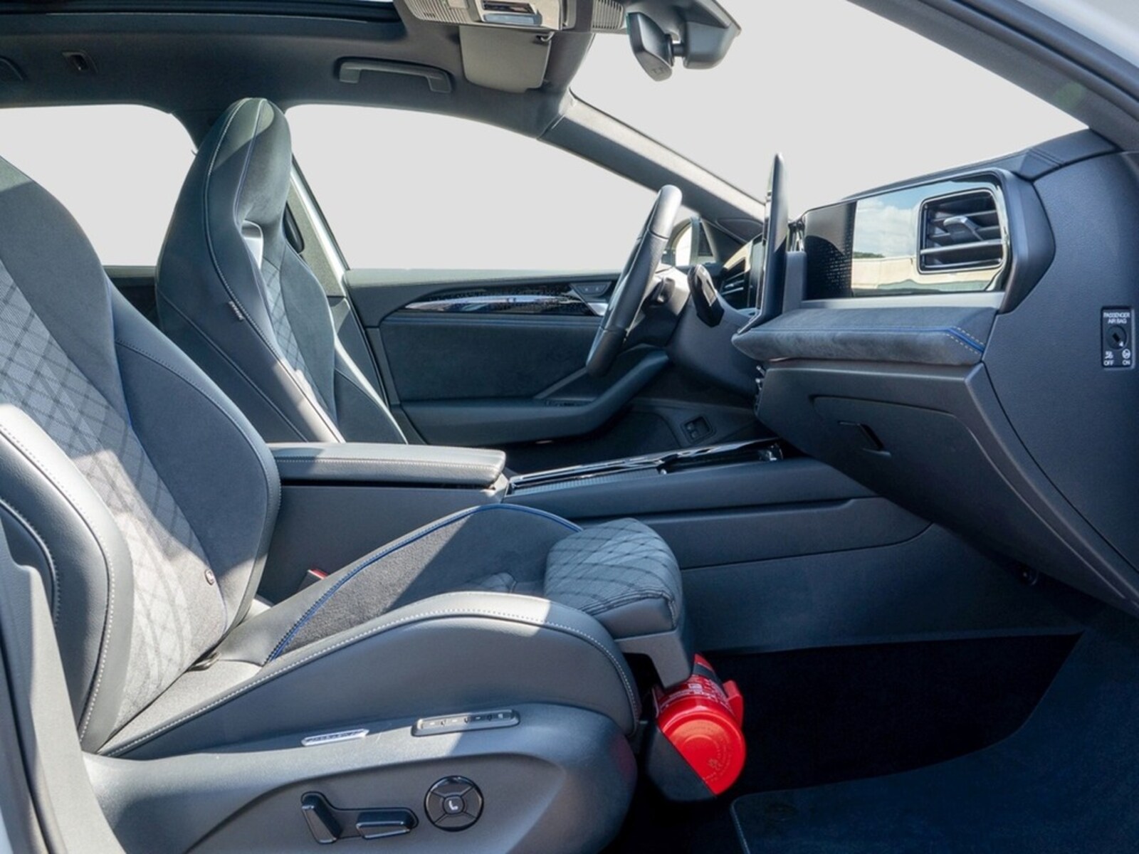 Volkswagen Passat – Bild 8