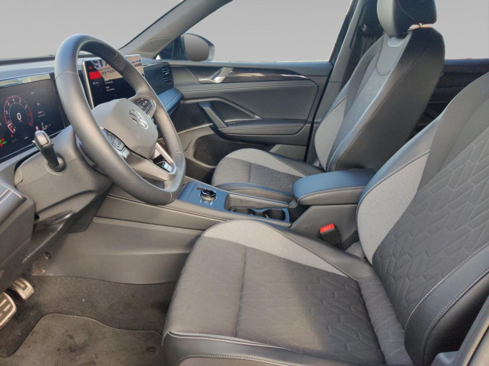 Volkswagen Tiguan – Bild 12