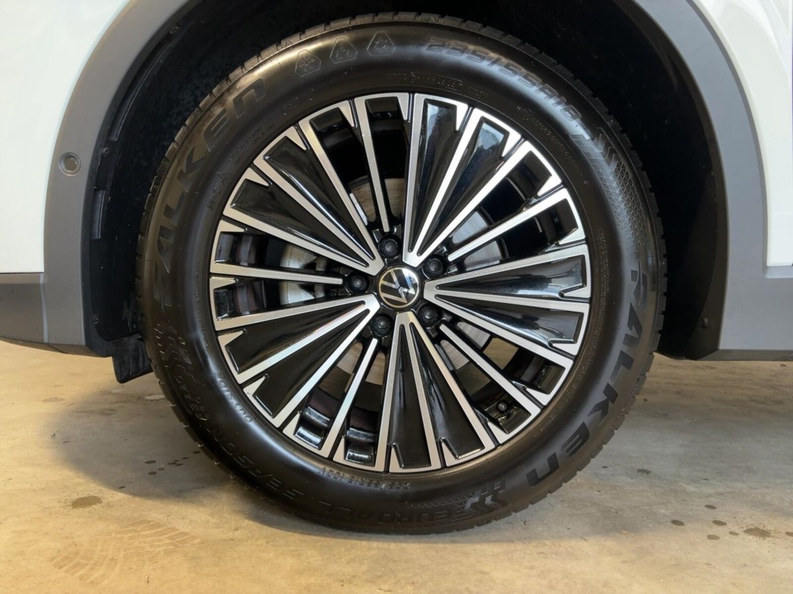Volkswagen Tiguan – Bild 11