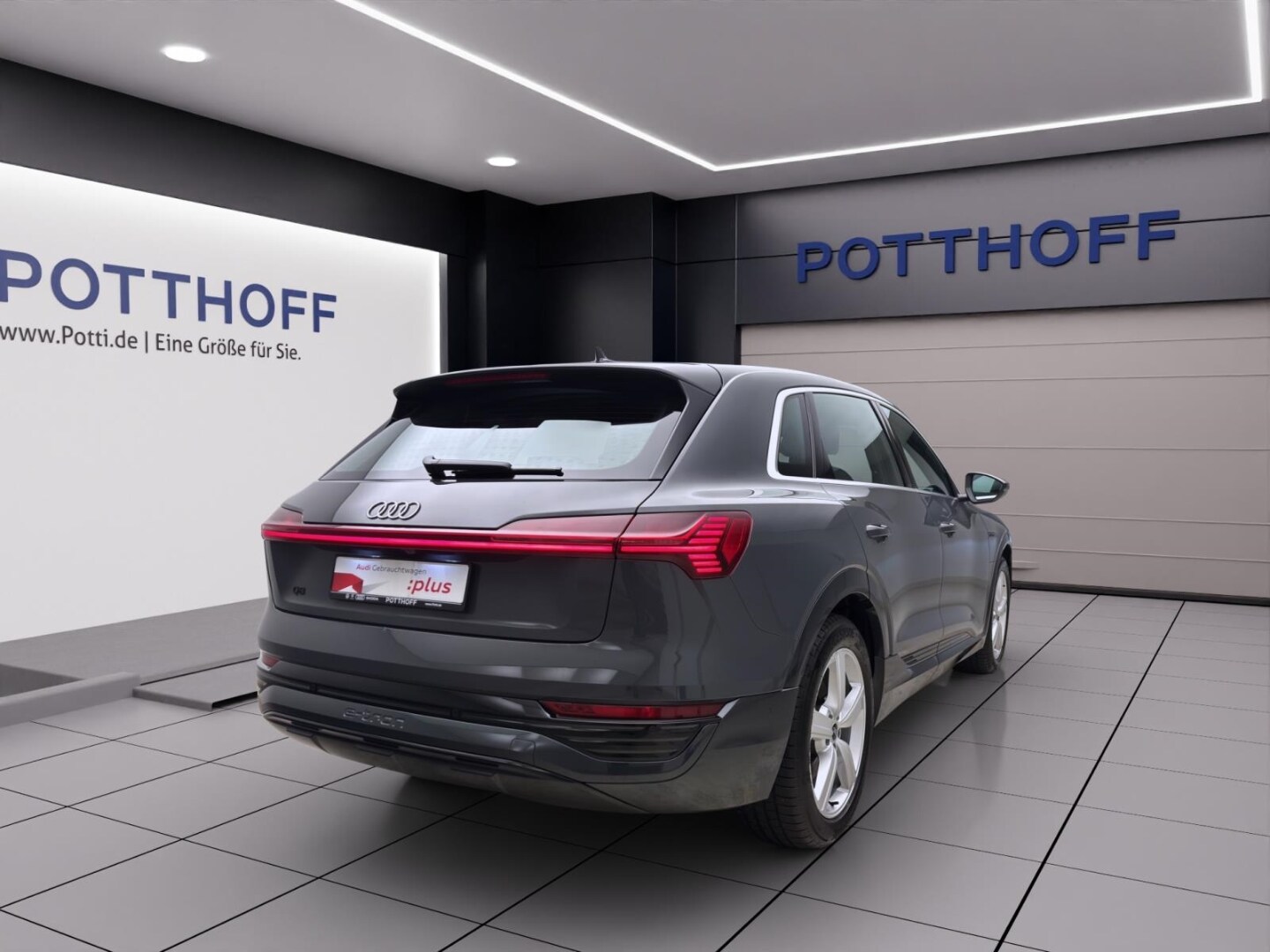 Image about Audi Q8 e-tron advanced 55 e-tron quattro