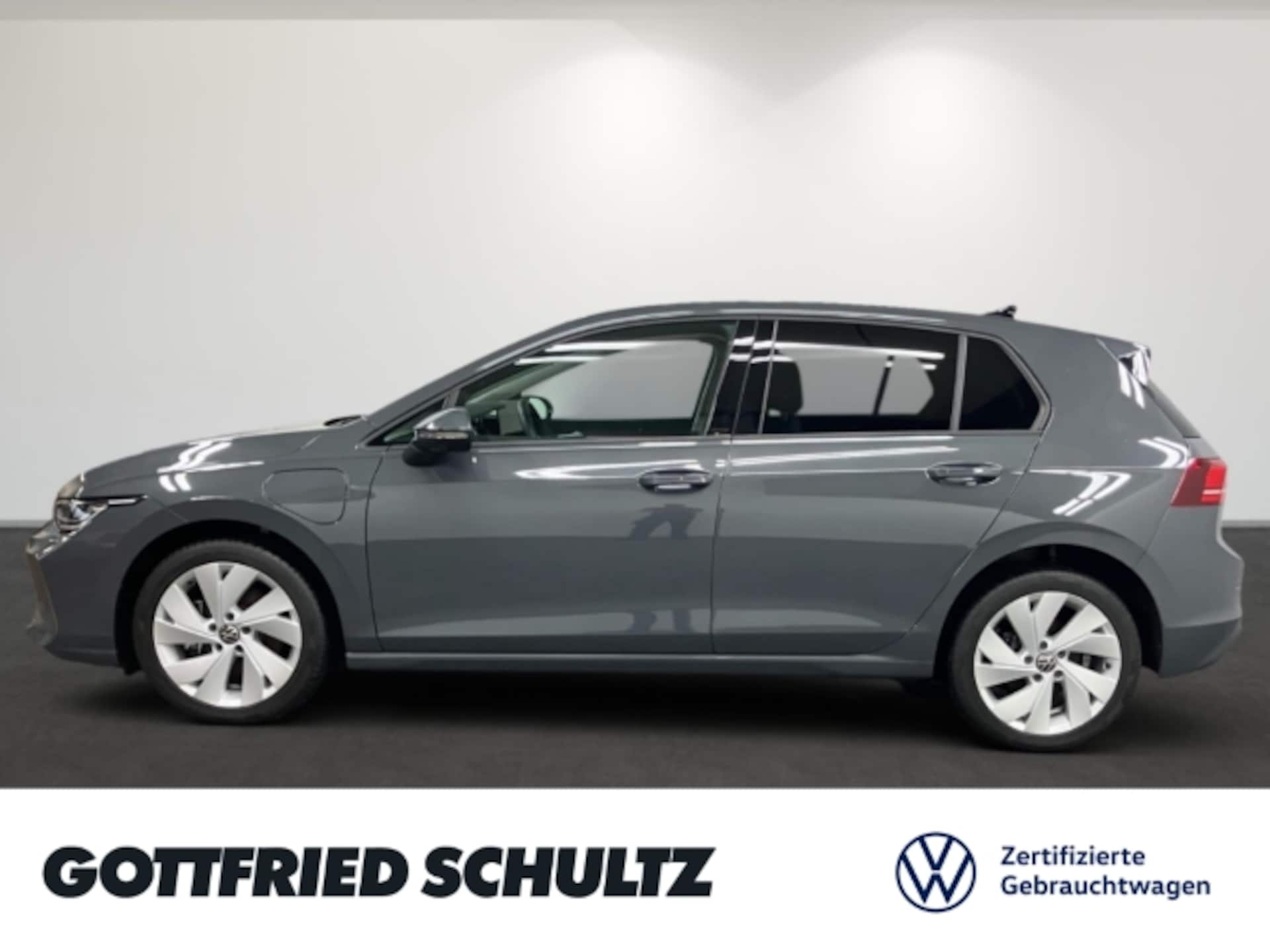 Volkswagen Golf Life
