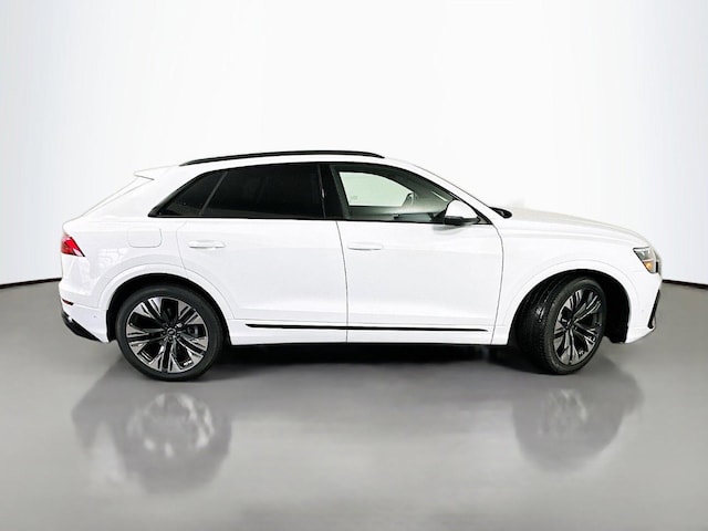 2026 Audi Q8 Premium Plus - Photo 8