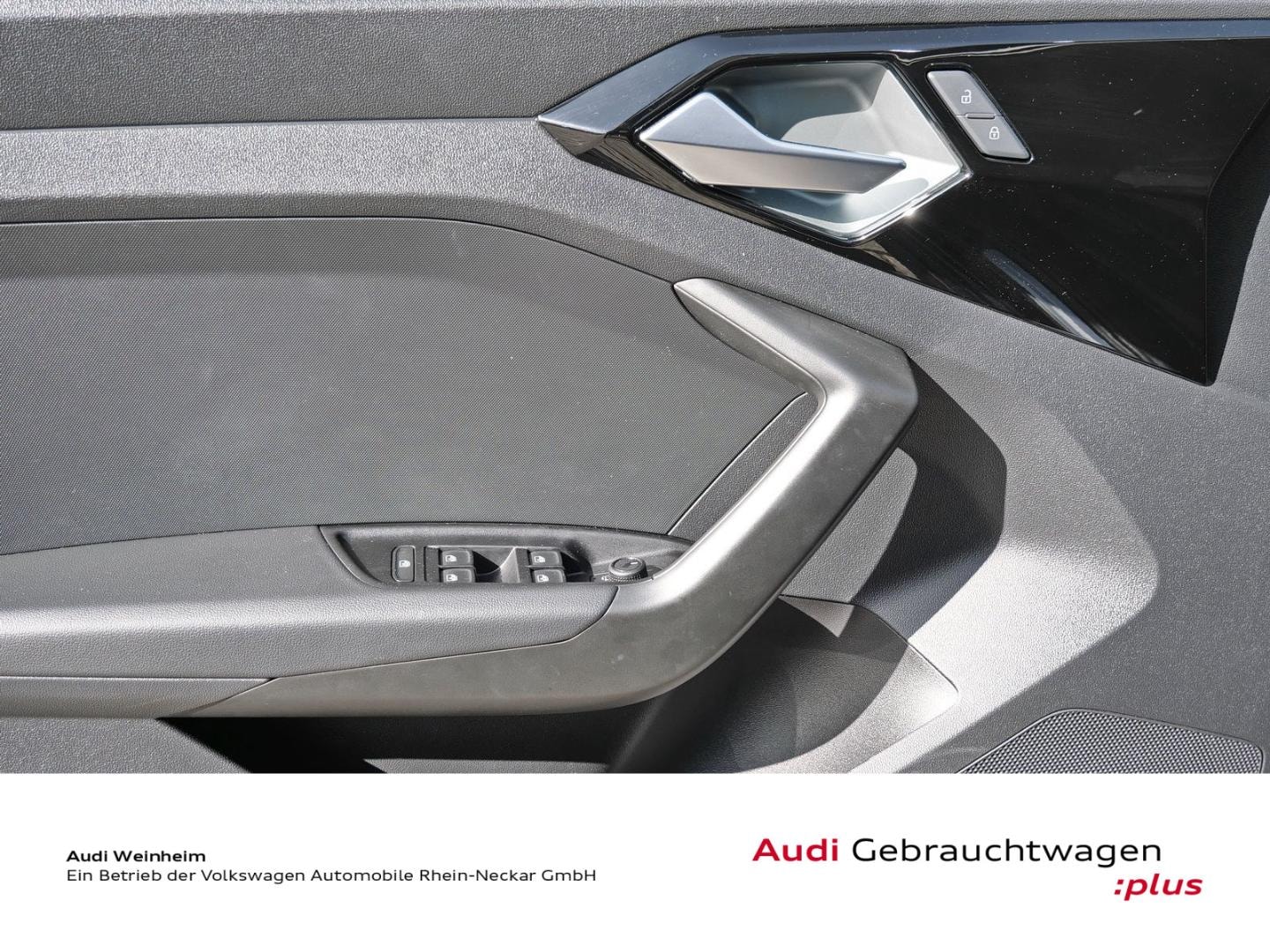 Bild über Audi A1 allstreet 30 TFSI S tronic - für weitere Informationen kontaktieren Sie den Audi Partner