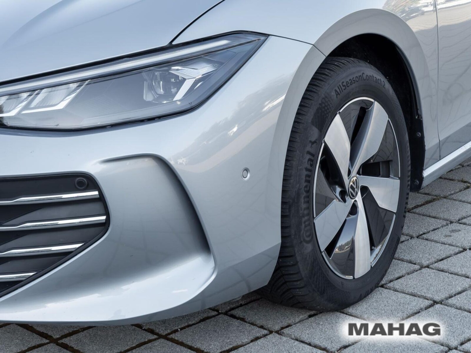 Volkswagen Passat – Bild 8
