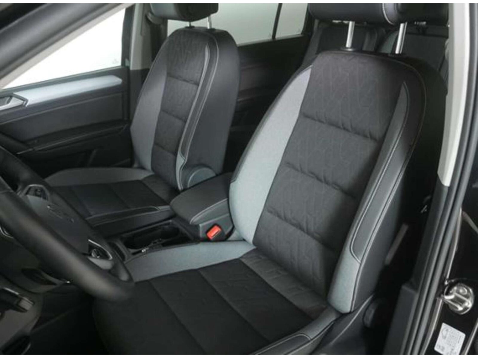 Volkswagen Touran – Bild 14