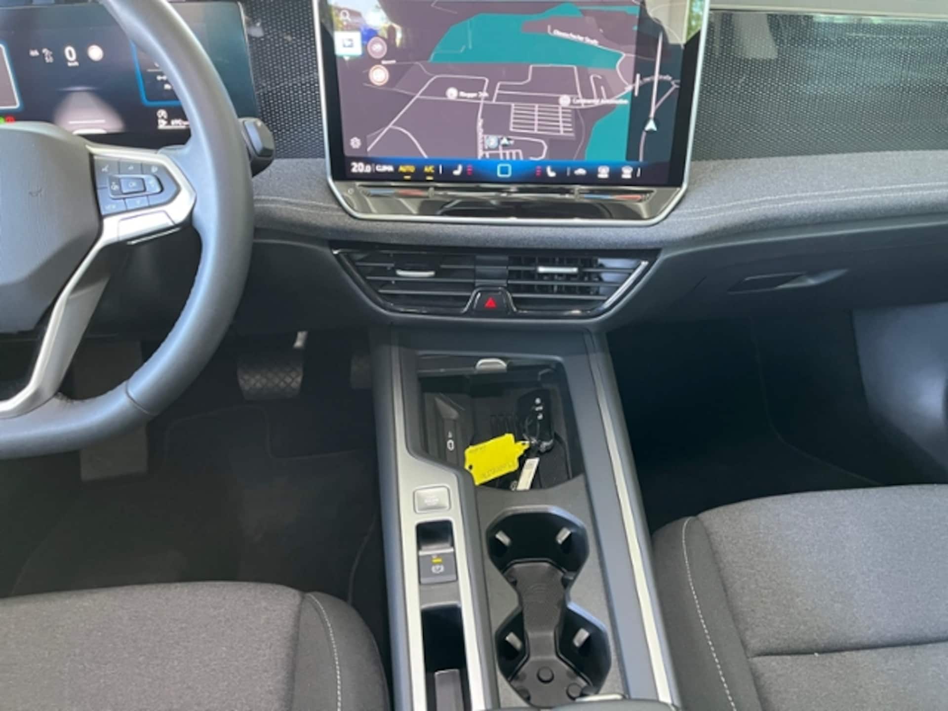 Volkswagen Passat Basis-Modell